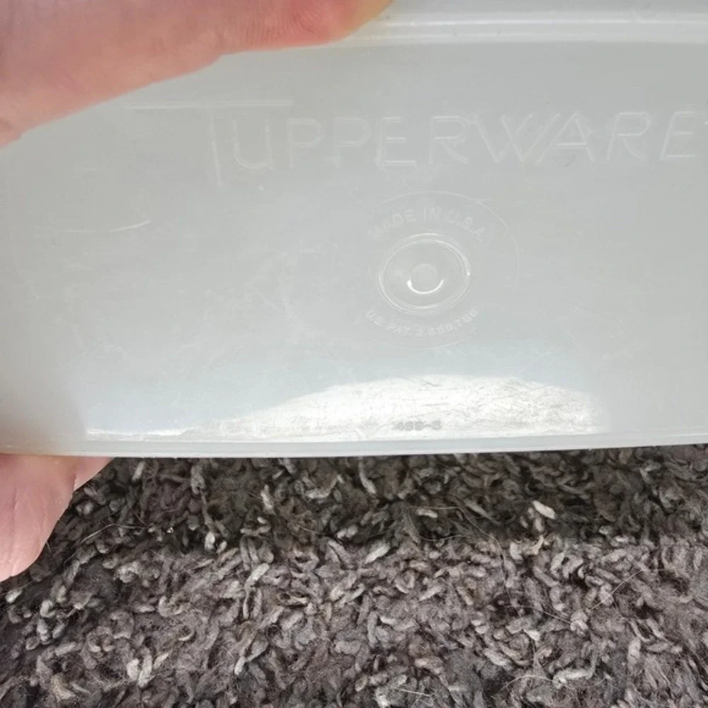 Vintage Tupperware Pour Spout Container Sheer White‎ 469-5 Lid 470-2 Made in USA